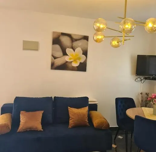 Tara I Ela Apartment