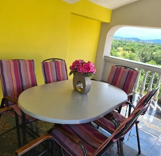 Tara I Ela * 穆泰尔岛