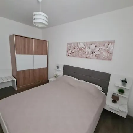 דירה Tara I Ela *