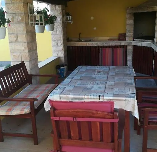 Tara I Ela דירה מורטר